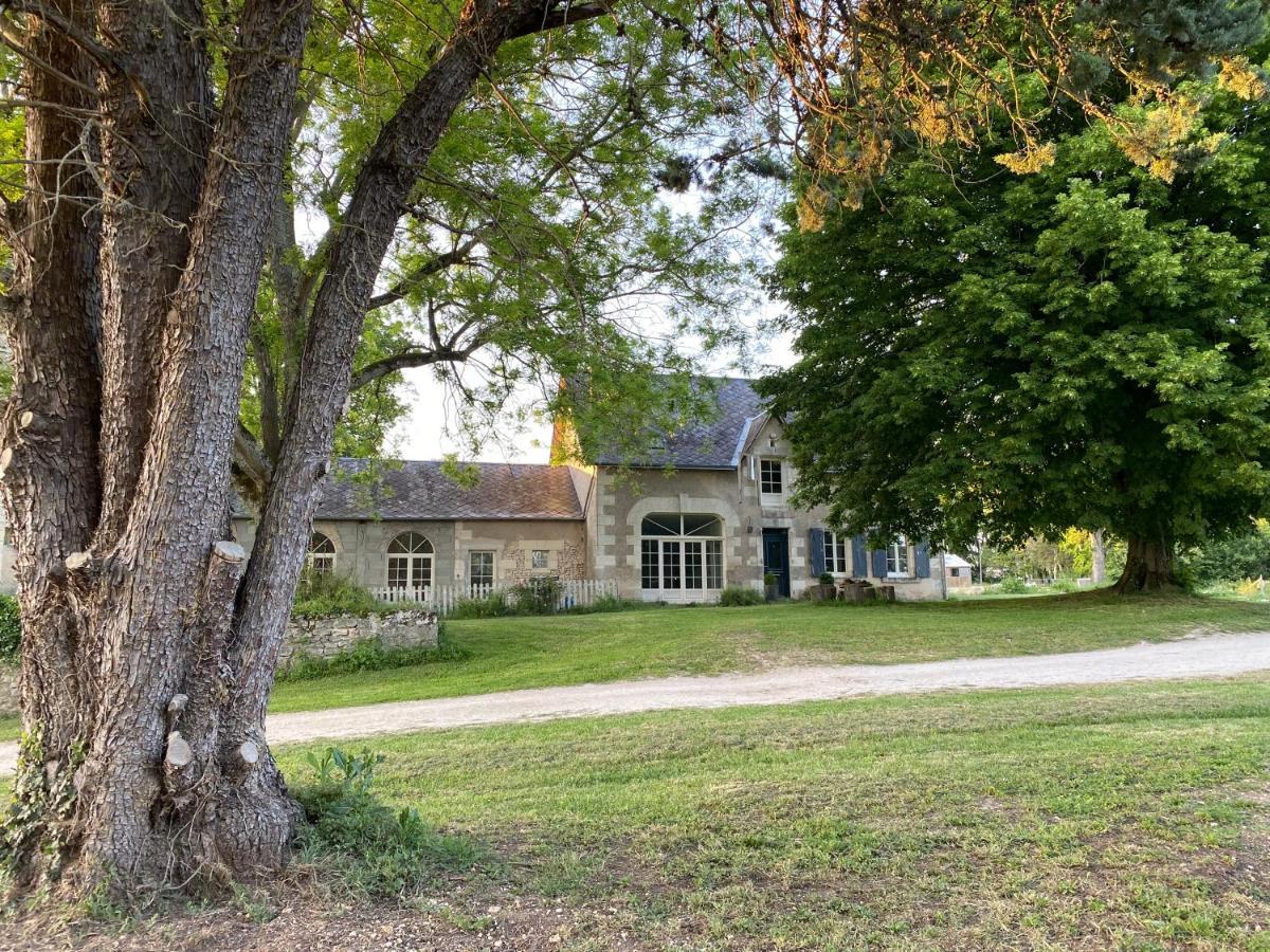 Domaine De Migny Saint-Cyran-du-Jambot Exterior foto